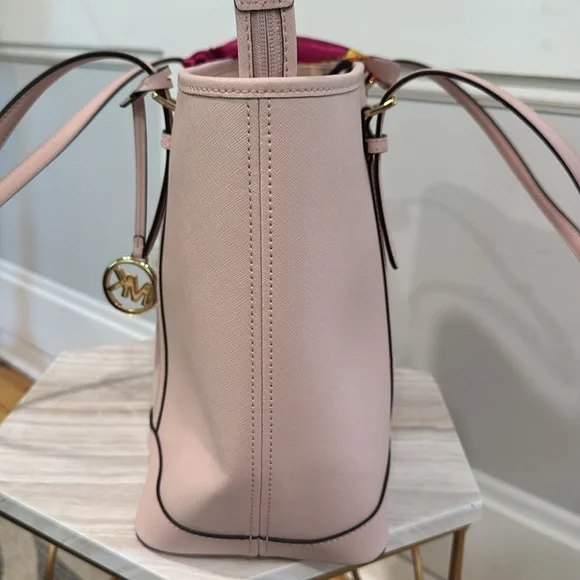 Michael Kors Tote Jet Set Large Pink Leather Travel Work Bag - Picture 5 of 17